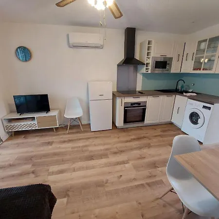 T2 Calvi 100m Appartement